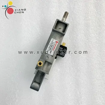 Блок электромагнитных клапанов цилиндрического клапана L2.335.002 для запасных частей печатной машины Heidelberg CD74 XL75
